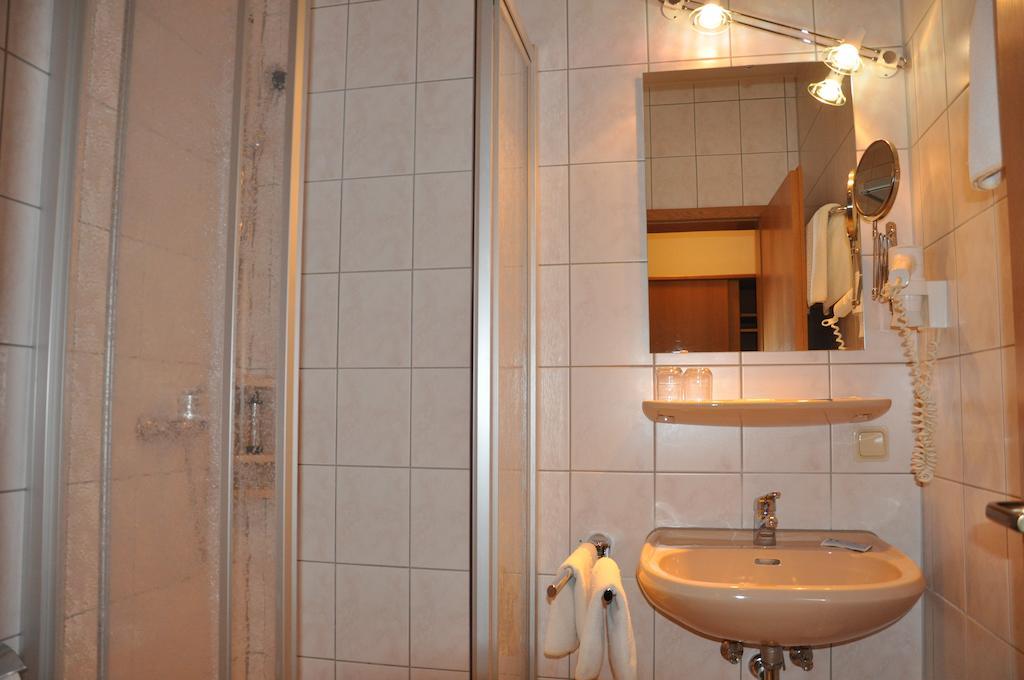 Hotel Fasold Sulzfeld  Habitación foto
